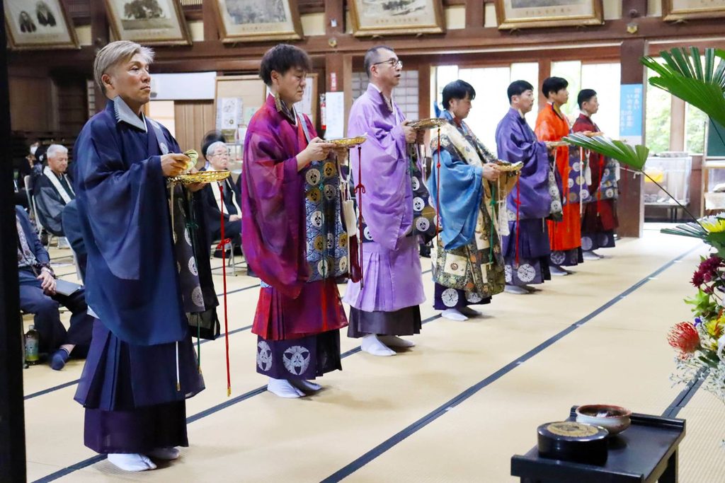 鹿児島県寺号公称第1号の歩みを共有。志布志市・金剛寺で「さつま開教150年記念・開基住職百回忌法要」が厳修